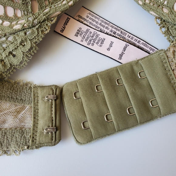 Victoria's Secret Dream Angels Lace Bra Push Up Bra 32DD - Picture 8 of 10